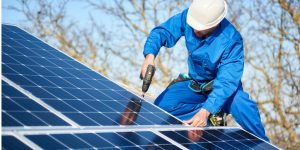 Installation Maintenance Panneaux Solaires Photovoltaïques à Vazeilles-Limandre